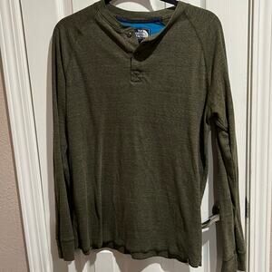 The north Face Henley Shirt Mens Long Sleeve 1/4 Button Size M